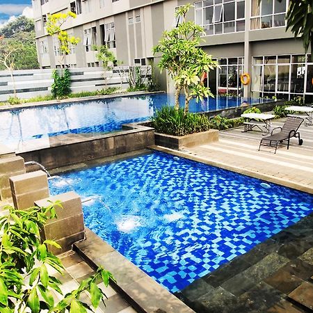 Valore Hotel Cimahi Экстерьер фото