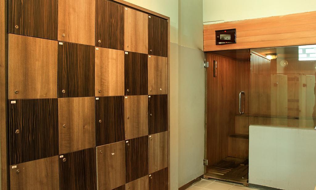 Valore Hotel Cimahi Экстерьер фото