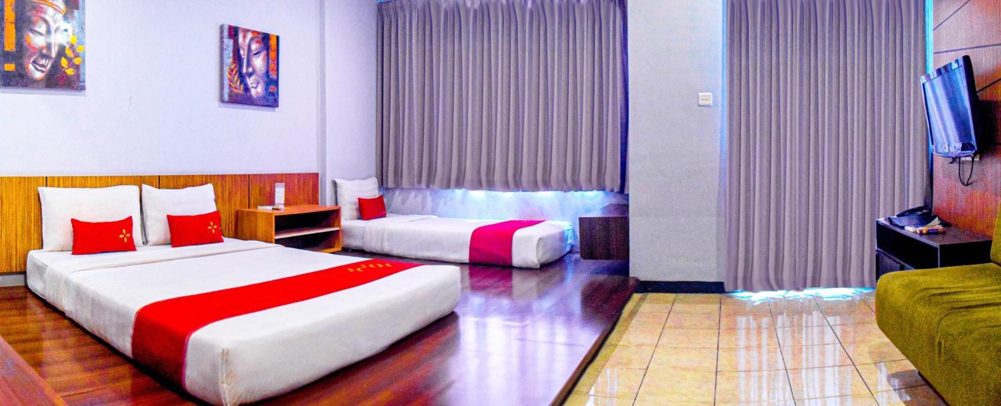 Valore Hotel Cimahi Экстерьер фото